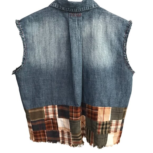 Sleeveless Patchwork Denim Shirt, Small: Upcycled Plaid Artsy Top with Fringe - Picture 3 of 10